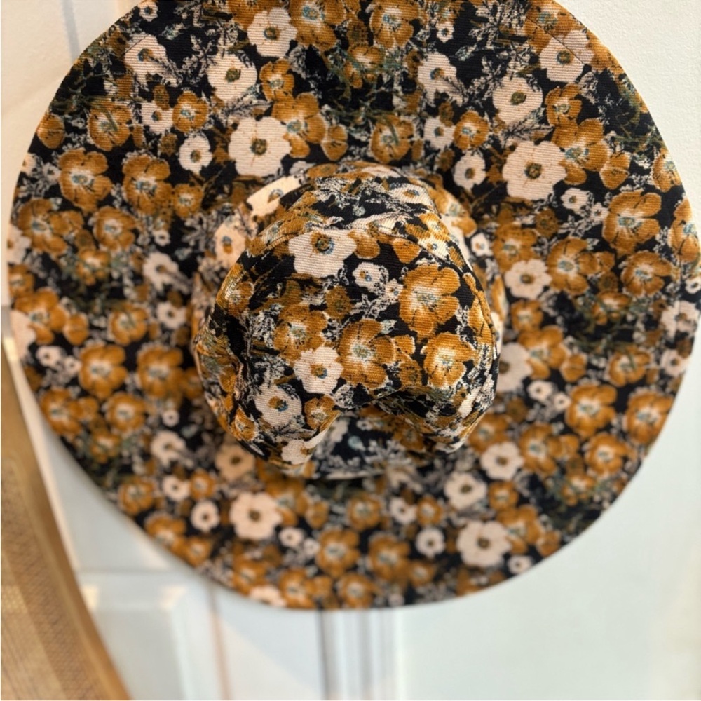 Anthropologie Black and Gold Floral Hat - Picture 3 of 4